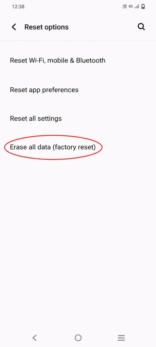 Vivo mobile ke Reset Options screen me Erase All Data (Factory Reset) option ka original screenshot.
